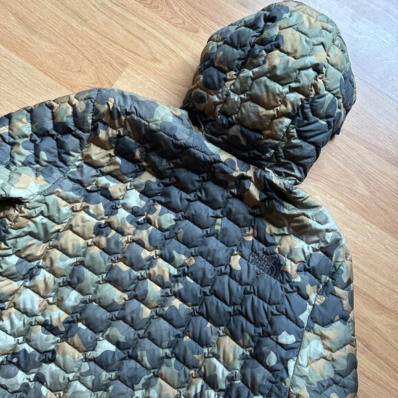 The North Face Thermoball Hoodie - Rare Camo - Men's Large - Picture 10 of 11